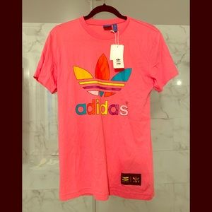 Pink Pharrell x Adidas T-shirt